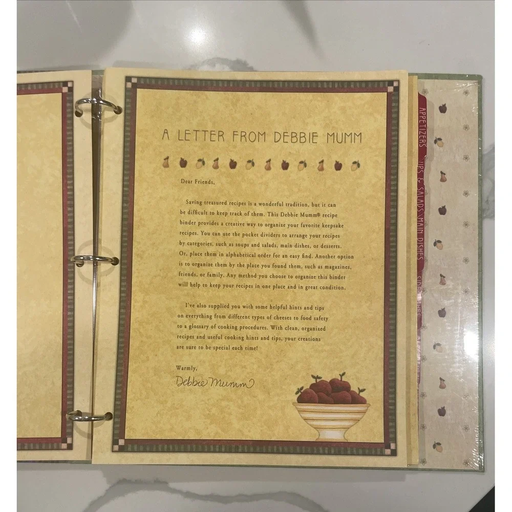 DEBBIE MUMM Deluxe Recipe Binder Like New‎ Pear Design 2008